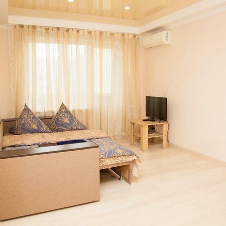 Semi-luxury Apartment on Zaporozhskaya 9 Zaporizhia Dış mekan fotoğraf