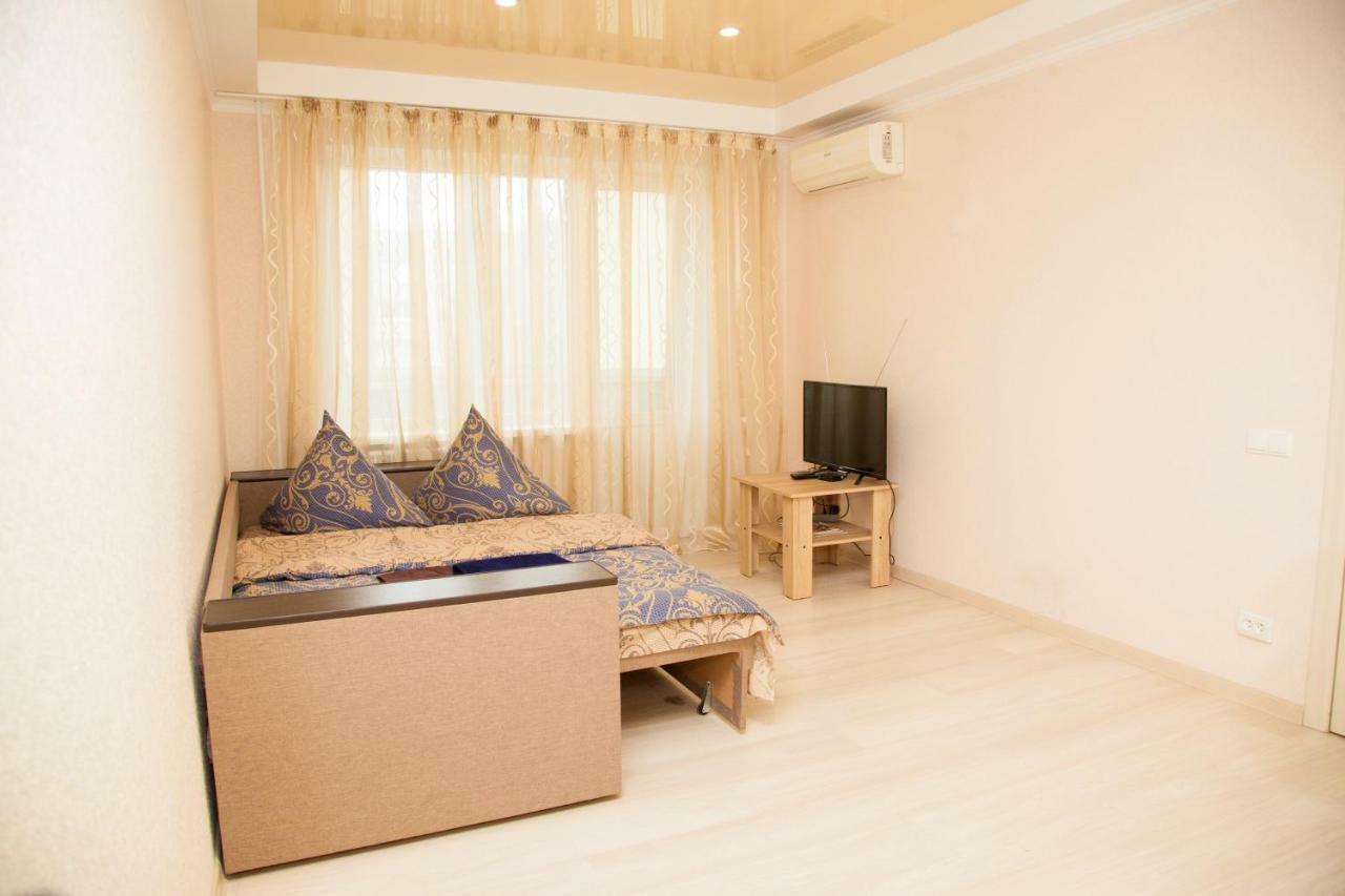 Semi-luxury Apartment on Zaporozhskaya 9 Zaporizhia Dış mekan fotoğraf