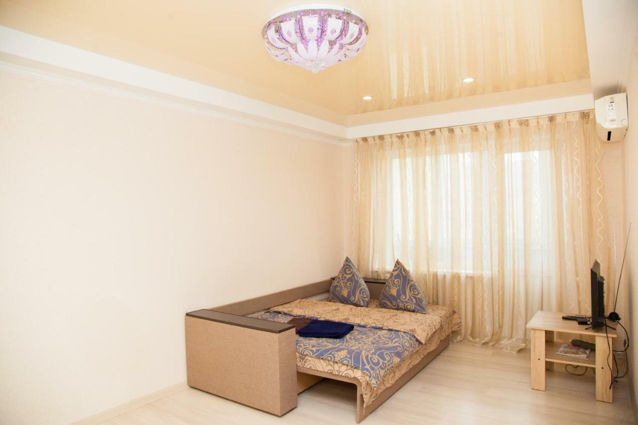 Semi-luxury Apartment on Zaporozhskaya 9 Zaporizhia Dış mekan fotoğraf